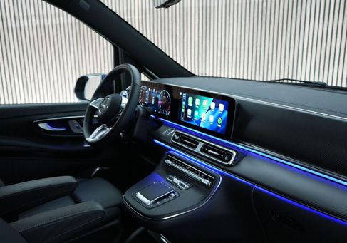 Mercedes-Benz V 300, 2024