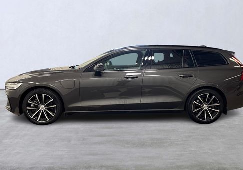 Volvo V60, 2025 2