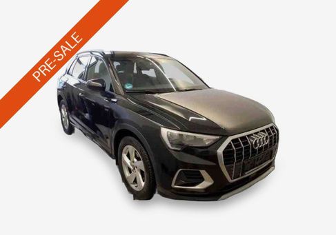 Audi Q3, 2023 2