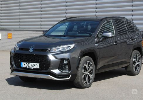 Suzuki Across, 2023