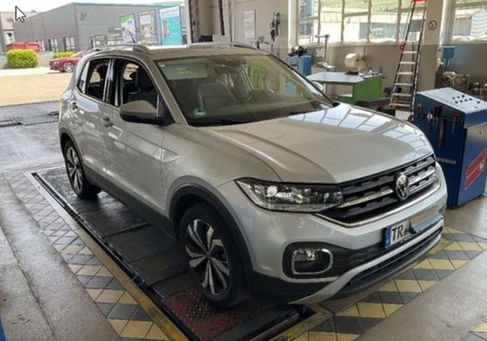 Volkswagen T-Cross, 2021