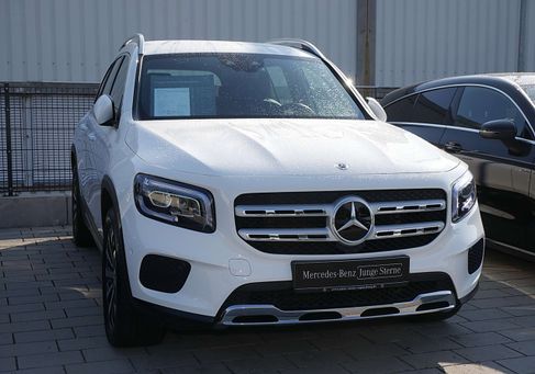 Mercedes-Benz GLB 200, 2022