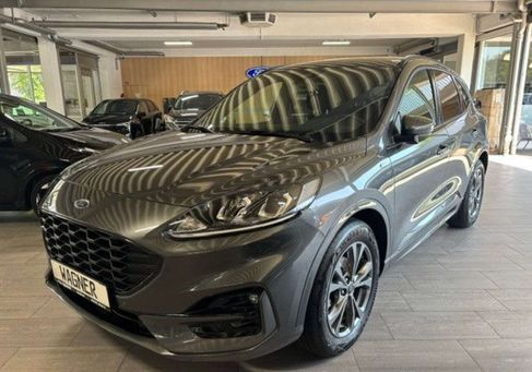 Ford Kuga, 2022