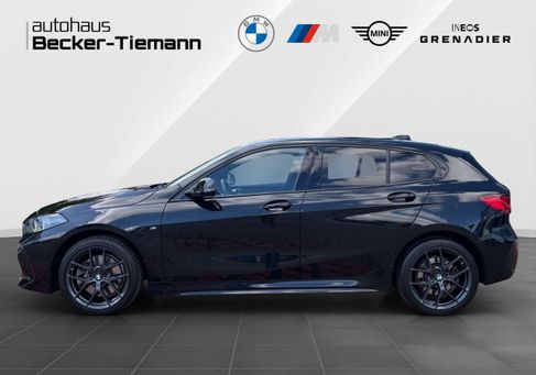 BMW 120, 2023