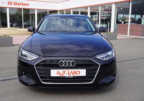 Audi A4, 2022