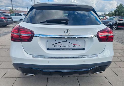 Mercedes-Benz GLA 220, 2019