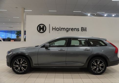Volvo V90 Cross Country, 2018