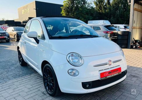 Fiat 500C, 2011