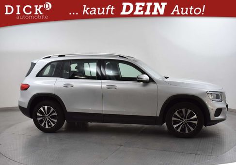 Mercedes-Benz GLB 180, 2022