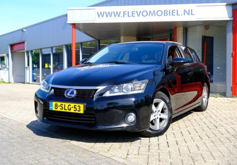 Lexus CT 200h, 2013
