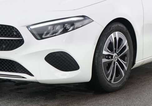 Mercedes-Benz A 180, 2025