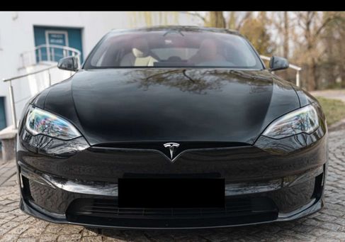 Tesla Model S, 2024