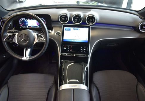 Mercedes-Benz C 220, 2022
