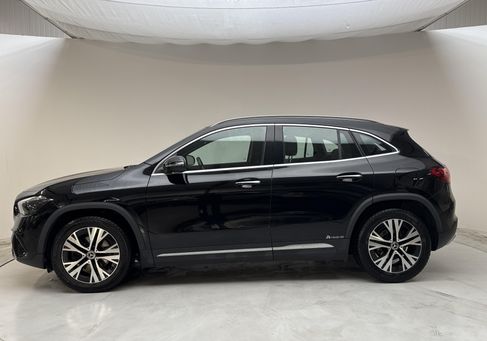 Mercedes-Benz GLA 200, 2024 2