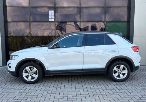 Volkswagen T-Roc, 2019