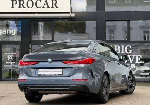 BMW 218, 2021 2