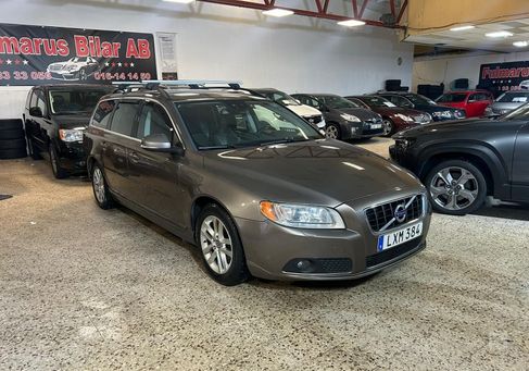 Volvo V70, 2012