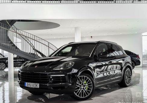 Porsche Cayenne, 2022