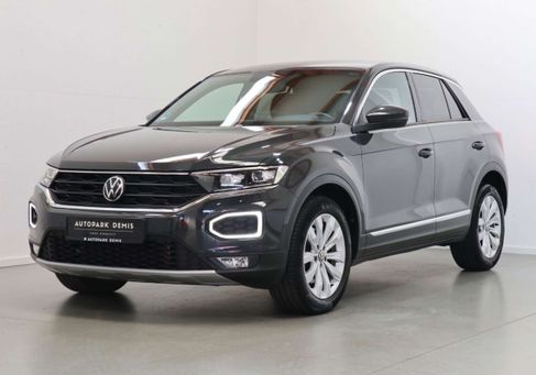 Volkswagen T-Roc, 2022