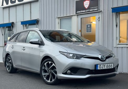 Toyota Auris Touring Sports, 2016