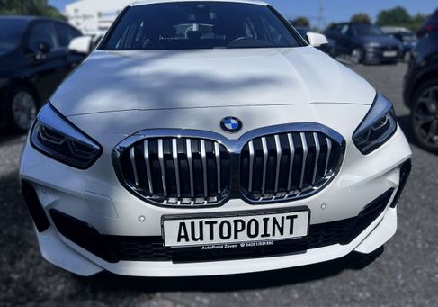 BMW 118, 2020