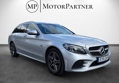 Mercedes-Benz C 300, 2021