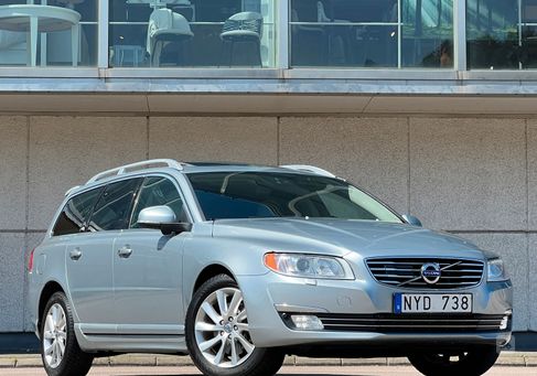 Volvo V70, 2014