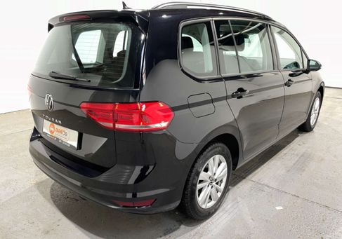 Volkswagen Touran, 2023 3