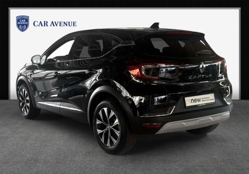 Renault Captur, 2025 3