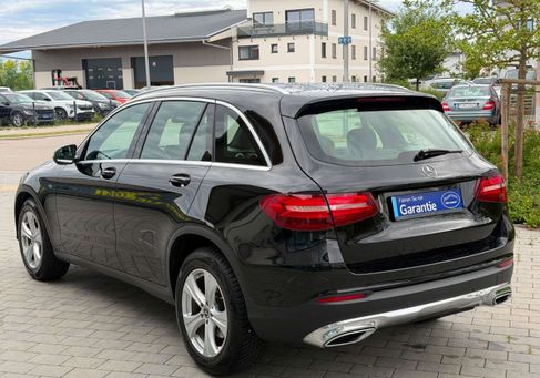 Mercedes-Benz GLC 220, 2019 3