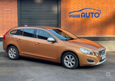 Volvo V60, 2011