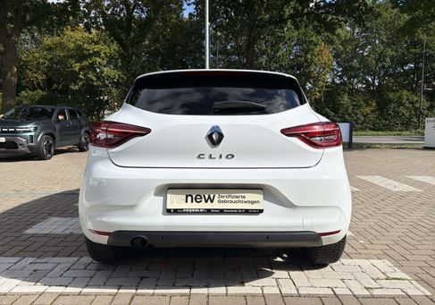 Renault Clio, 2023 3