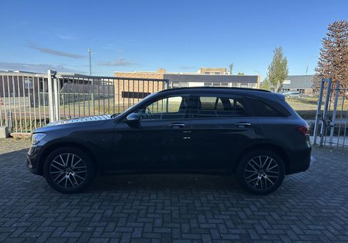 Mercedes-Benz GLC 300, 2020