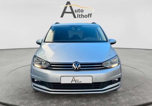 Volkswagen Touran, 2023 2
