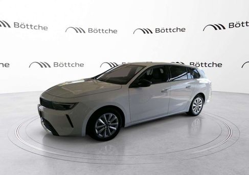 Opel Astra, 2022
