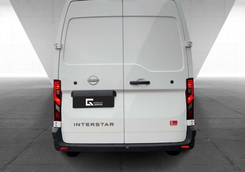 Nissan Interstar, 2025