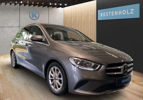 Mercedes-Benz B 180, 2019