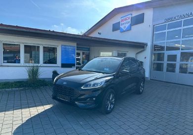 Ford Kuga, 2022
