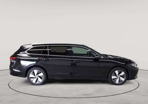 Volkswagen Passat, 2024 3