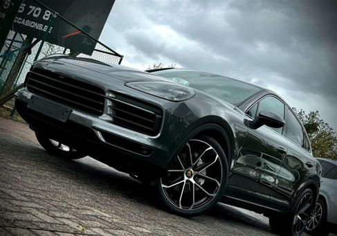 Porsche Cayenne, 2020