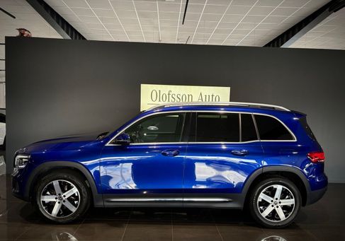 Mercedes-Benz GLB 200, 2022