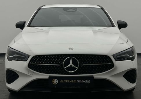 Mercedes-Benz CLA 200, 2024