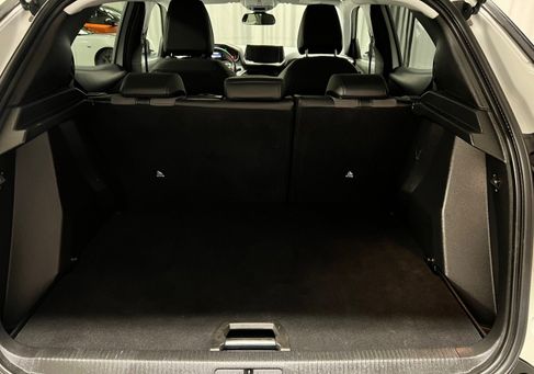 Peugeot 2008, 2021