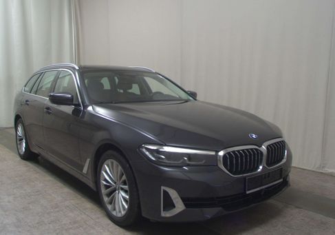 BMW 530, 2021