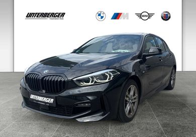 BMW 118, 2023