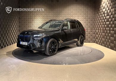 BMW X7, 2025