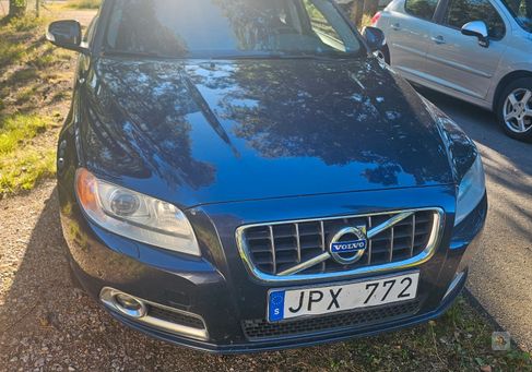 Volvo V70, 2010