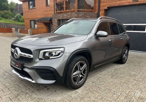 Mercedes-Benz GLB 200, 2021