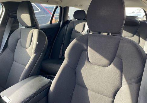 Volvo V60, 2022