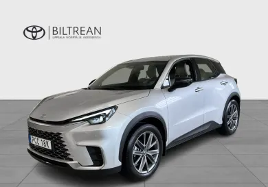Lexus, 2025